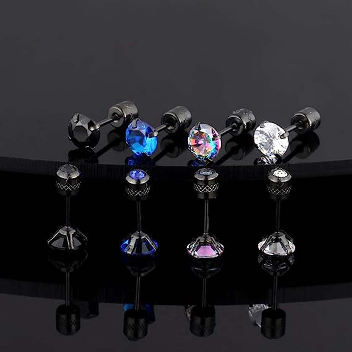 Unisex-Ohrstecker aus Titanstahl mit Zirkonia-Kreuz – Elegante, vielseitige Ohrstecker für mehrere Ohrlöcher – für einen klassischen, modischen Stil_voghion.com