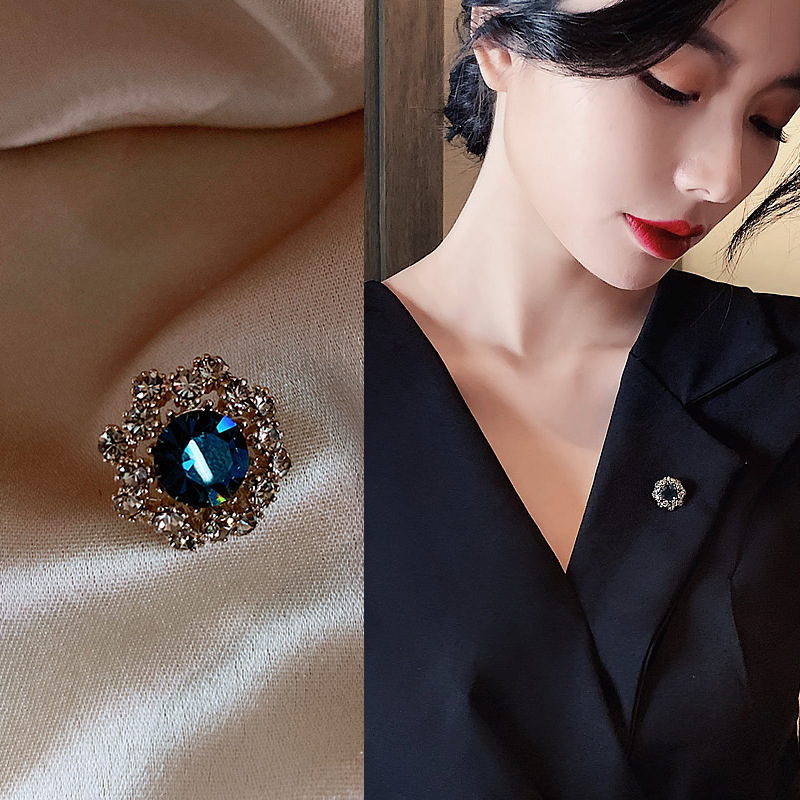 Korean Style Crystal Brooch Corsage Korean Style Small Collar Pin Buckle Professional Collar Flower Women's Shirt Collar Clip Men's Pin Accessories