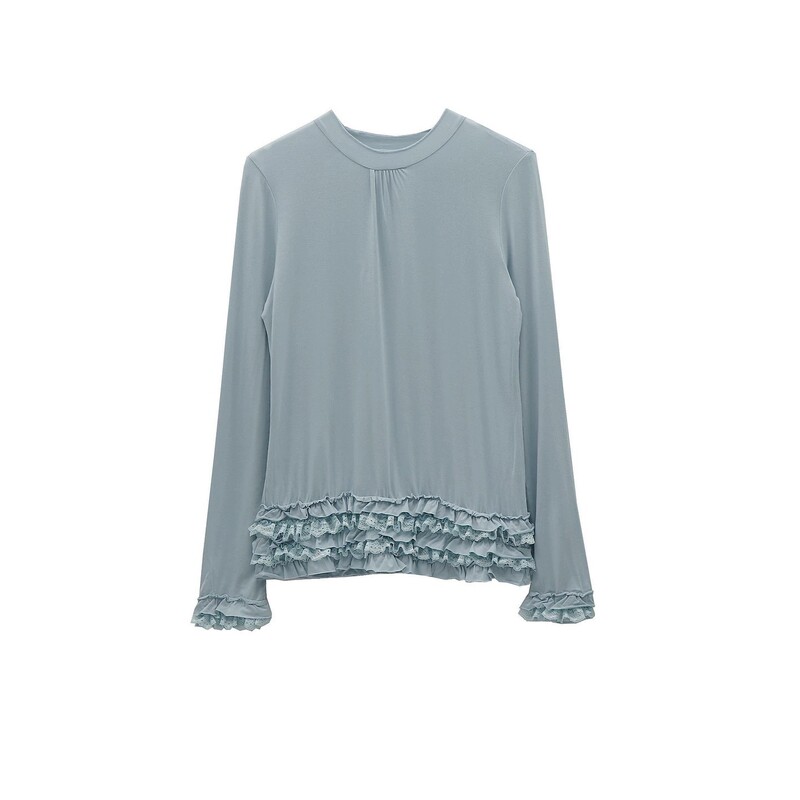 Japanese-style sweet, finely crafted, multi-layered ruffle trim, slim-fit, slimming base shirt, layering T-shirt, long-sleeve top Japanese-style sweet, finely crafted, multi-layered ruffle trim, slim-fit, slimming base shirt, layering T-shirt, long-sleeve top