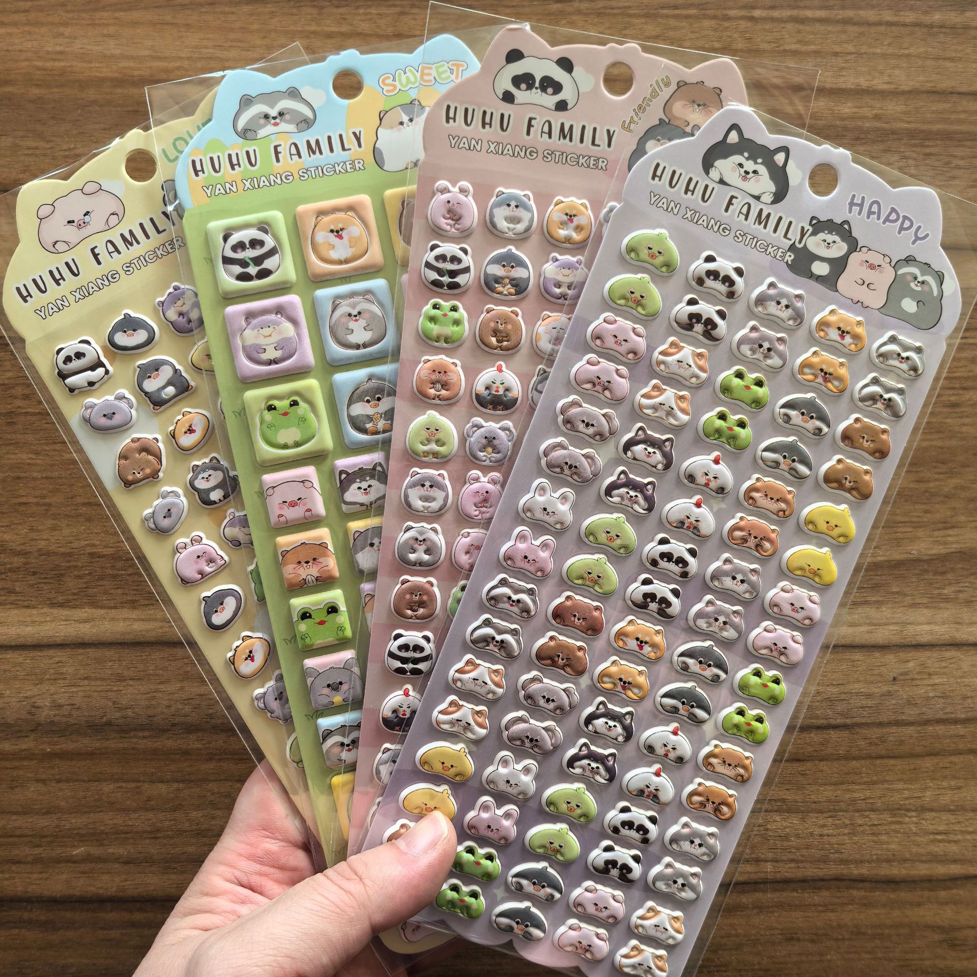 3D dibujos animados adorables colección de animales pequeños espuma para niños recompensas pegatinas cuentas de contabilidad caja de teléfono móvil pegatinas decorativas de cuaderno