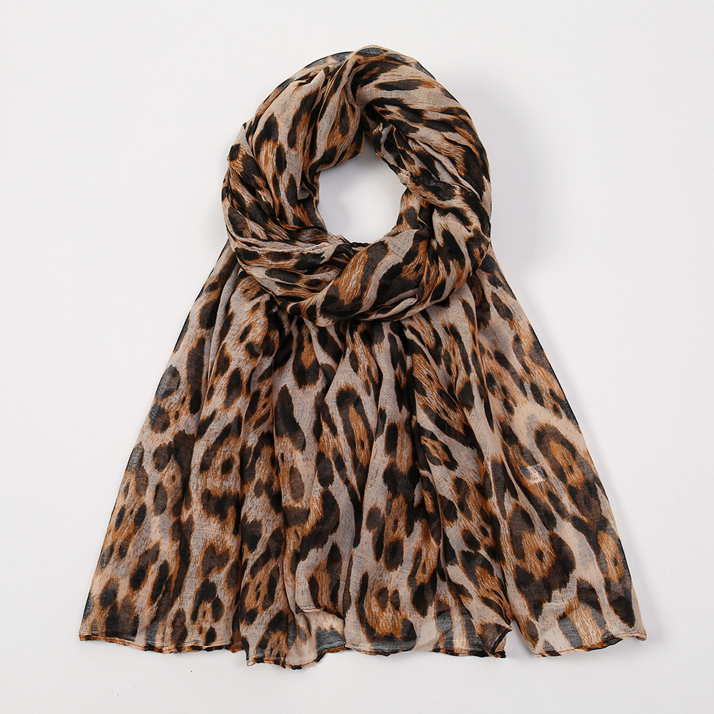 Vintage Hot Girl Style New Leopard Print Silk Scarf, Bali Silk Scarf for Women, Thin Long Silk Scarf, High-End Personality Neck Scarf