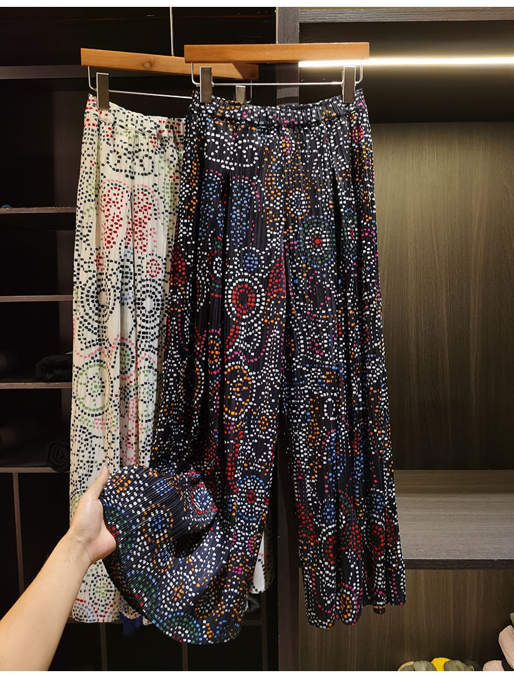 Quần culottes nữ ống rộng họa tiết bohemian, cạp chun nhún, dáng suông rộng, dài 9 phân — màu đen, màu trắng chi tiết 9