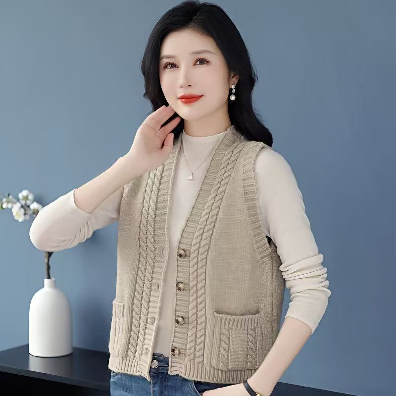 Dopamine-colored V-neck knitted cardigan vest for women, 2025 early autumn new style, plus size, suitable for layering Dopamine-colored V-neck knitted cardigan vest for women, 2025 early autumn new style, plus size, suitable for layering