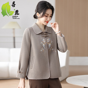 2024 50-year-old new mother's western style middle-aged and elderly women's short coat autumn women's plus size clothes