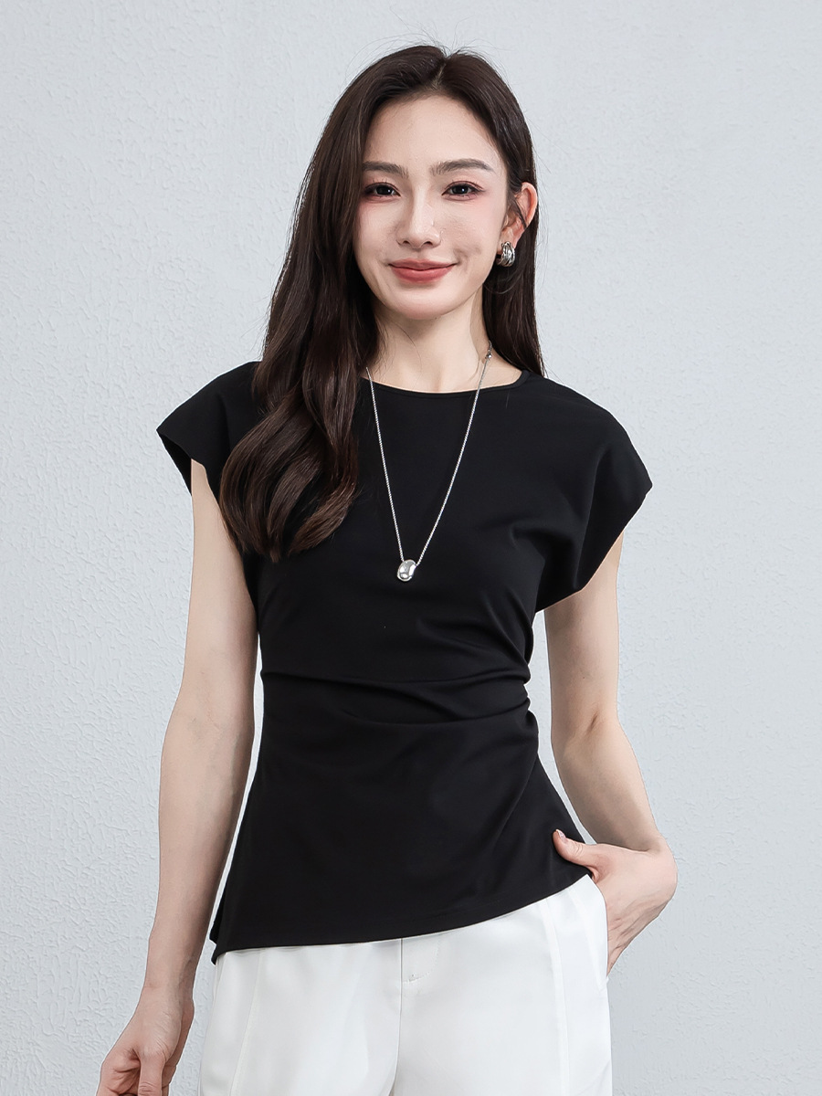 Áo thun nữ không tay cổ tròn chất liệu tơ tằm dệt kim thiết kế xếp li bên hông tạo hiệu ứng thon gọn — màu đen