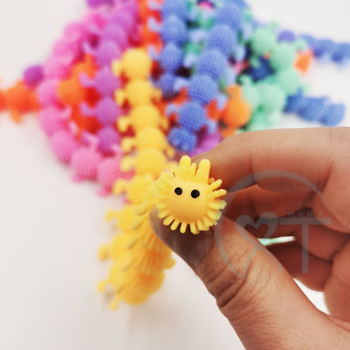 New creative and strange prank soft rubber caterpillar lala music children's decompression and decompression noodle rope toy