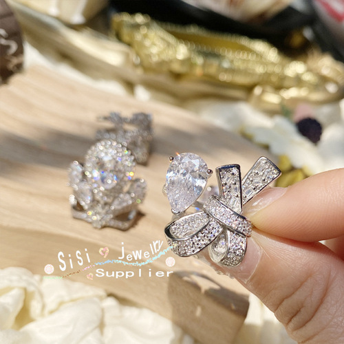 Sisi exaggerated niche dan-shaped zirconium diamond ring for women 18K gold-plated brilliant eight hearts and eight arrows crown dove egg engagement ring
