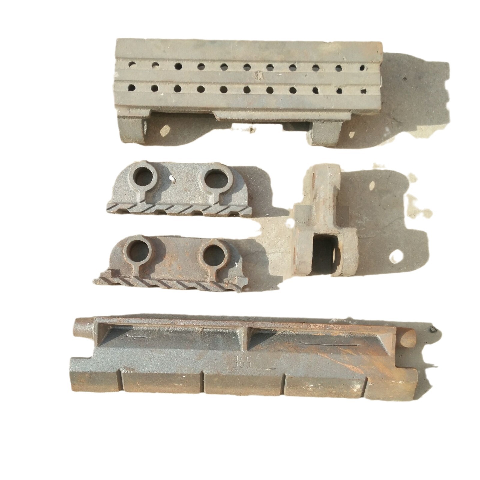 锅炉配件 锅炉配件厂 链条炉排 铸钢炉排 1200度 玛钢灰铁炉排片