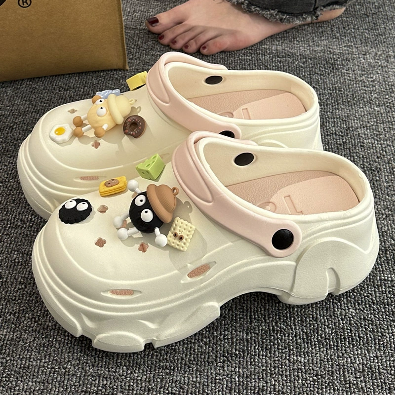 Туфли с толстым дном eva дыры, чтобы увеличить обувь для женщин, носящих наружную обувь 2025 новый противоскользящий стукается на пляже