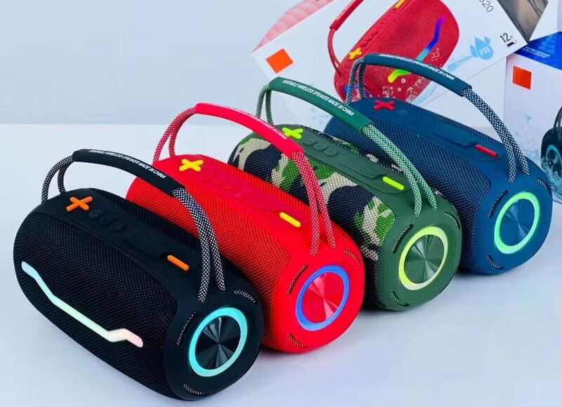 新型手提げハイパワーbluetoothオーディオRGB走馬灯防水カードサブウーファBOOMBOX520|undefined
