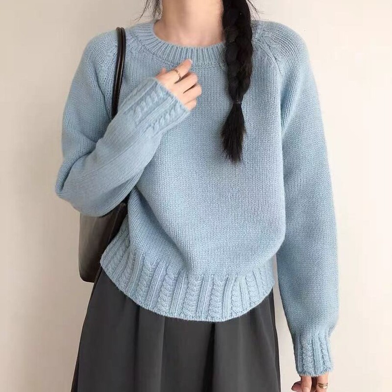 Autumn and Winter Lazy Style Solid Color Round Neck Knit Sweater for Women, Long Sleeve, Loose Fit, Slimming, Versatile, Soft Short Sweater Top for Women Autumn and Winter Lazy Style Solid Color Round Neck Knit Sweater for Women, Long Sleeve, Loose Fit, Slimming, Versatile, Soft Short Sweater Top for Women