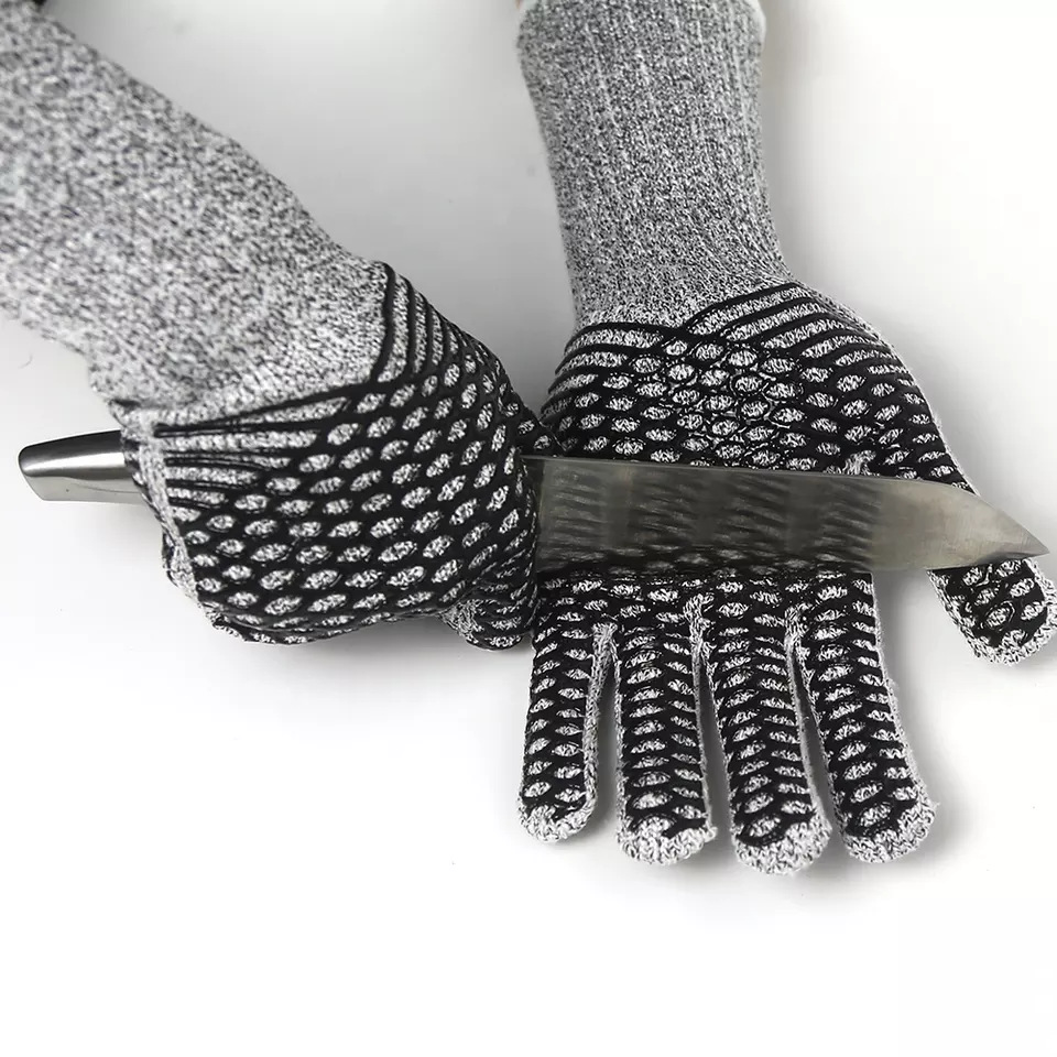 手掌硅胶印刷5级防切割冬季双层加厚棉内里长罗口劳保手套批发