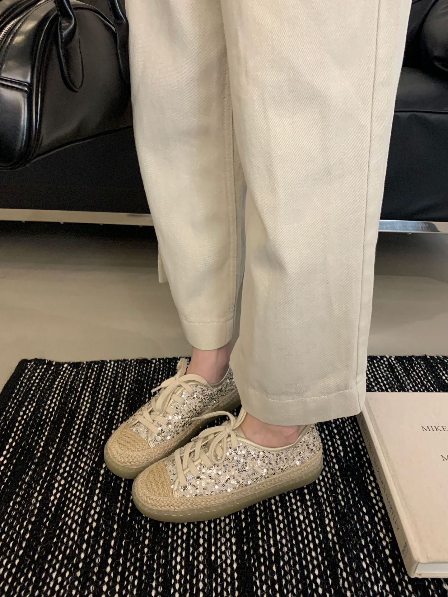 French-style High-end Straw-woven Thick-soled Lace-up Sequined Fisherman For Women, Slip-on Loafers, Fashionable Casual_vogvips.com