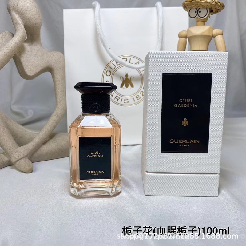 跨境Perfume香水大 东方夜谭 花草水语系列木质花香调经典小黑裙|undefined