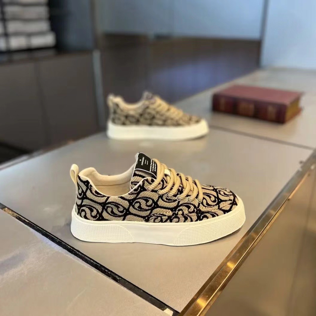 2024 printemps nouvelle marque à la mode célébrité d'internet bas skateboard hommes mode tendance polyvalent sport et décontracté_voghion.com