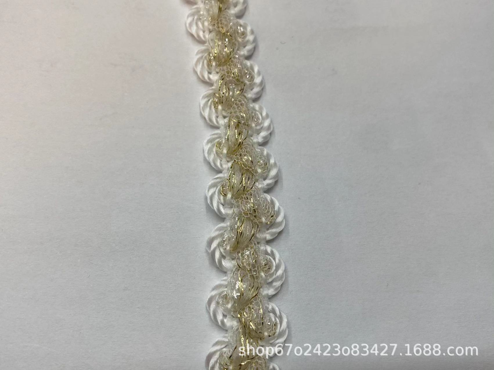 Chanel estilo de ocho caracteres ciempiés borde cinta de seda de oro borde de encaje tira de onda de encaje ropa abrigo Accesorios