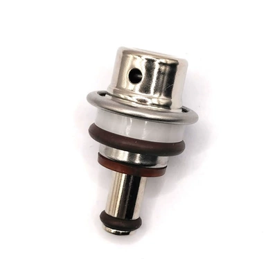Fuel Pressure Regulator 23280-21010 Fuel Injection Pressure Regulator Suitable for Toyota