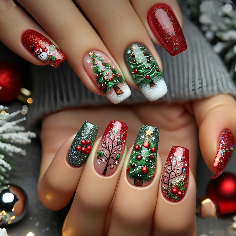 Christmas Nails: Warm, Healing, Cute Cartoon Christmas Tree, Snowman, Red and Green Contrasting Colors, Festive Atmosphere Nail Art