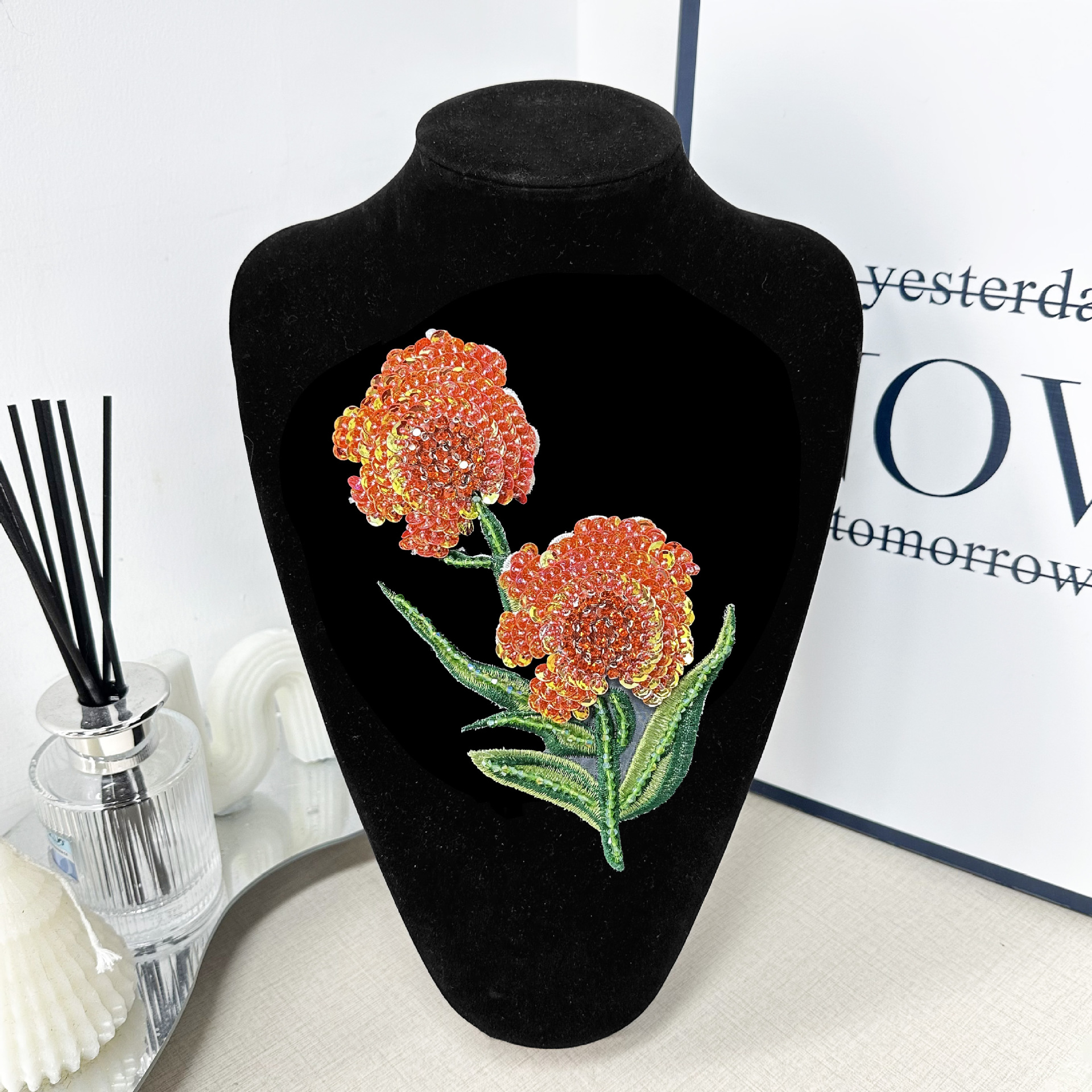 Ropa bordada colorida estilo nacional encaje bordado parche de rendimiento clásico ropa de ópera ropa de ópera accesorios de decoración al por mayor