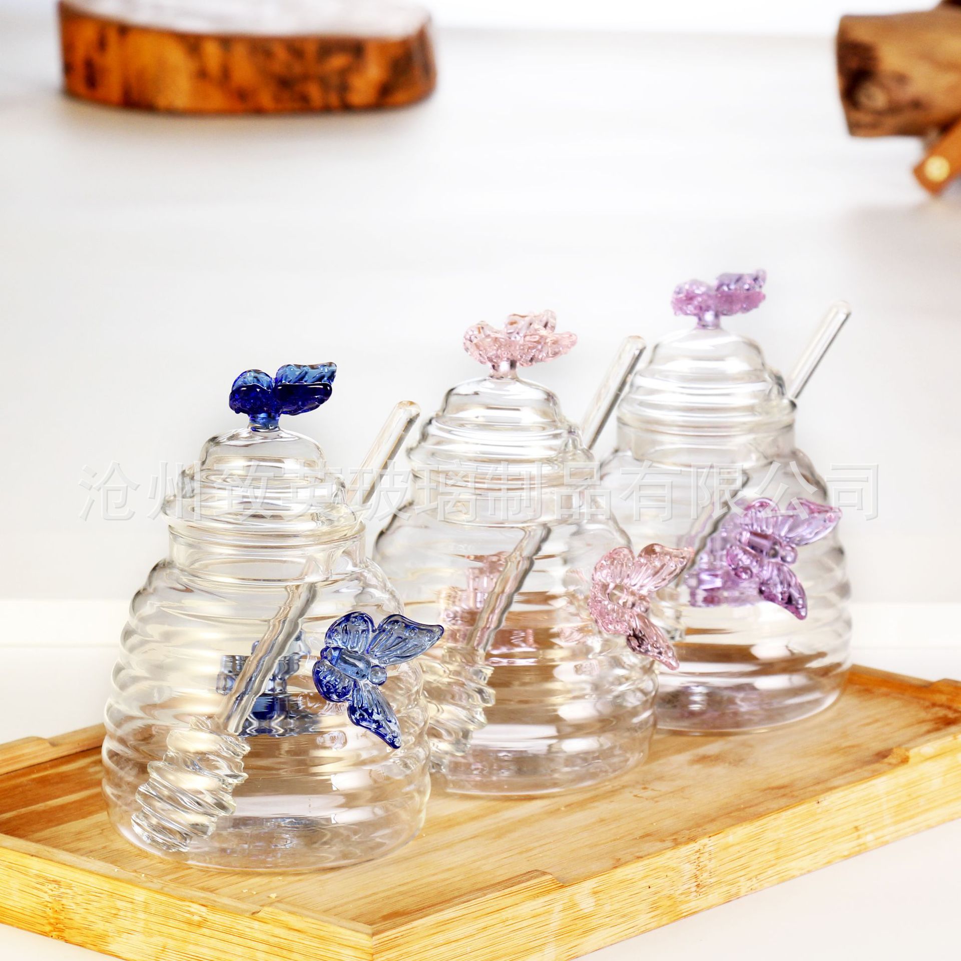 Household transparent glass with butterfly honey jar with lid glass stirring rod honey bottle creative glass transparent jar