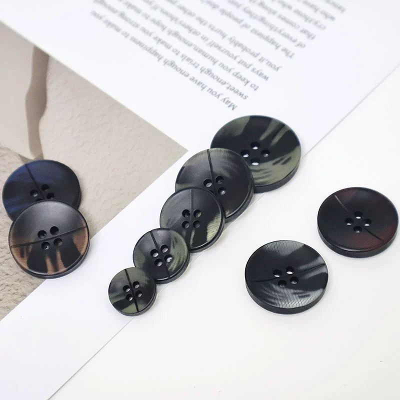 Кнопки с четырьмя глазками, черные пуговицы, элегантные модные пуговицы для костюмов, пуговицы для верхней одежды и ветровок, элегантные женские пуговицы для шерстяной верхней одежды.