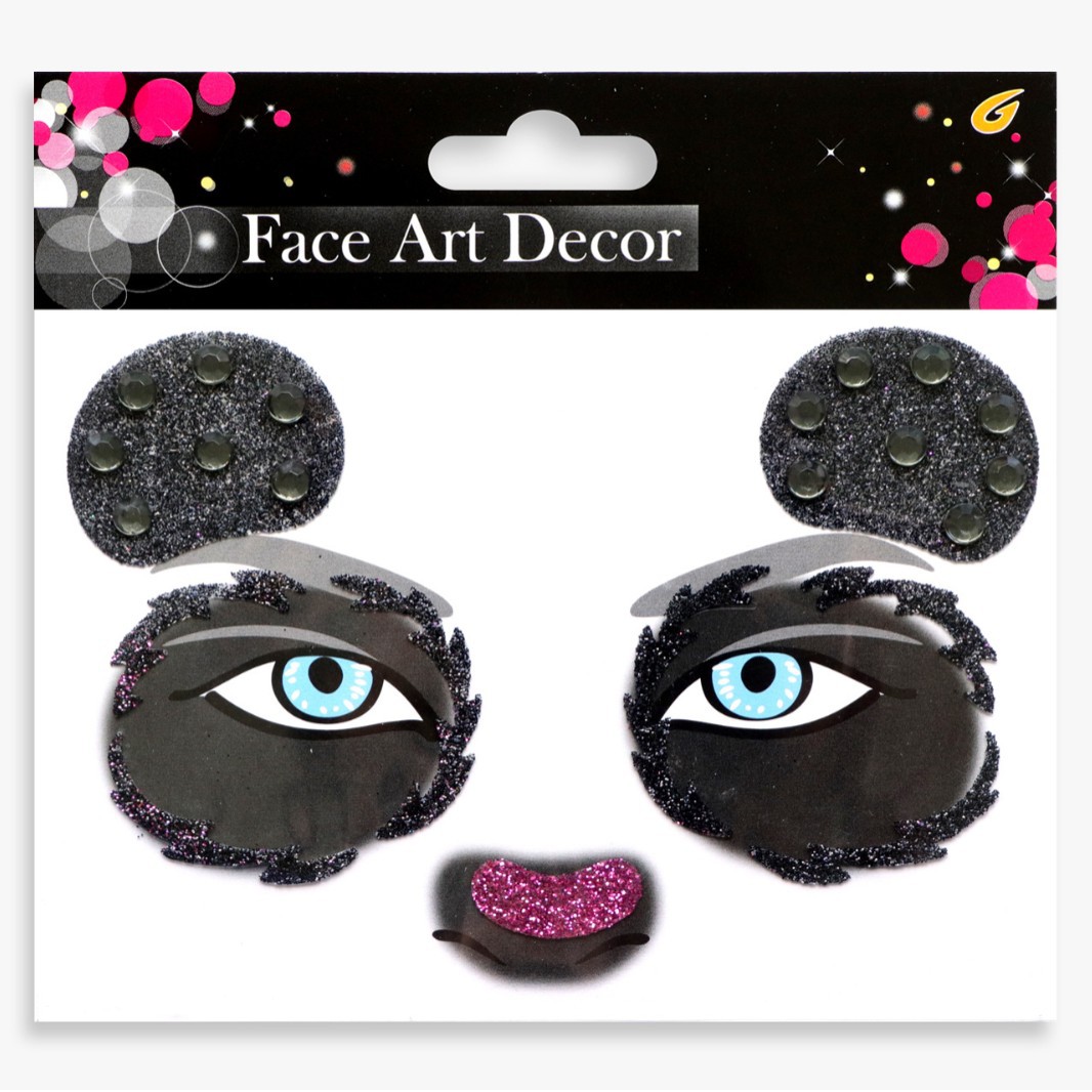 祝日のパーティーの舞台の化粧は顔を貼って化粧のシールを貼ります。