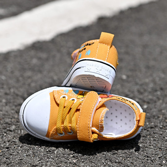 Children's Canvas Shoes Girls' Casual Shoes Cartoon Boys Shoes 2020 Spring and Autumn New Breathable Single-layer Shoes for Students Sneakers