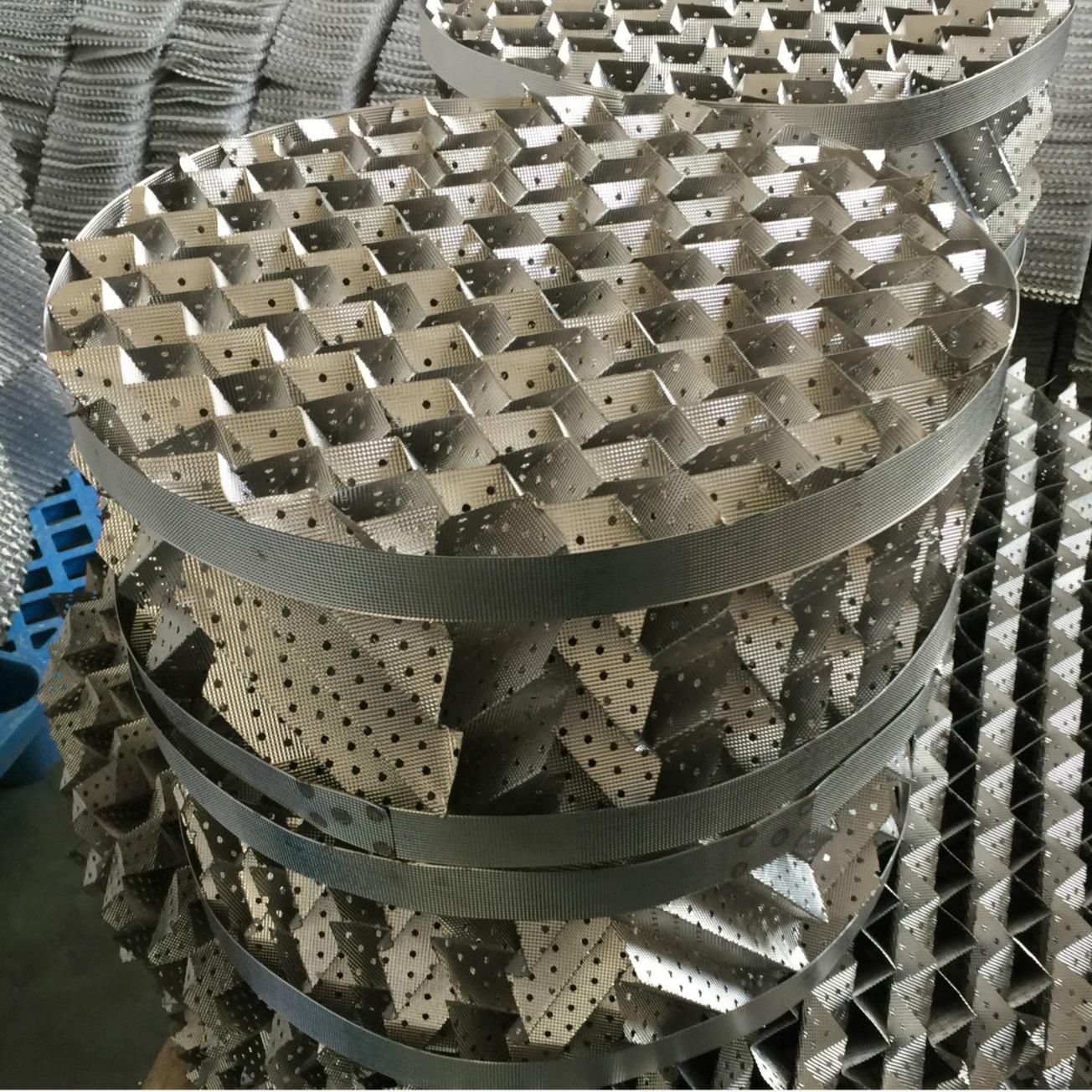 304 316L TA2 不锈钢孔板波纹填料 压延刺孔板波纹规整填料