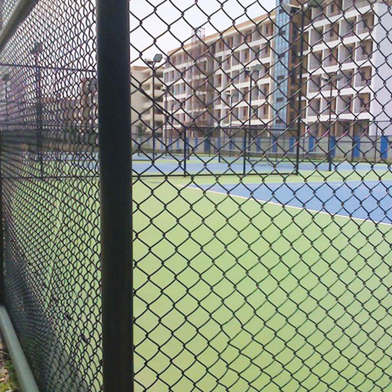 Cerca de la Corte escuela deportes estadio gancho aislamiento de protección de alambre de hierro cerca de la red pie valla de cancha de baloncesto fabricante