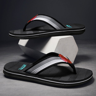 Summer new flip-flops men's fashion casual beach shoes flip-flops outside wear non-slip men's sandals wholesale