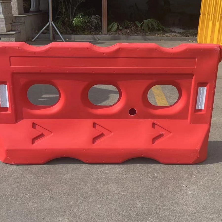 黄岩吹塑模具 中空塑料模具  PE中空模具 交通设施模具 模具