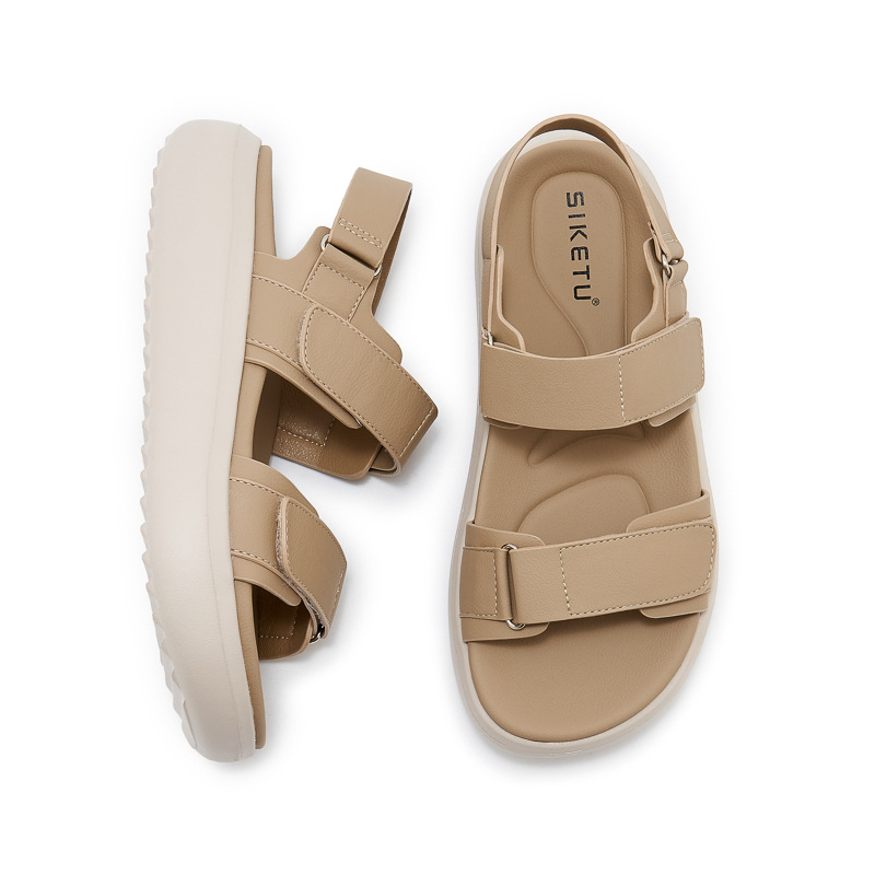 1138 - 7 2025 primavera nuevas sandalias de suela gruesa cómodas y casuales tacones de playa para usar zapatillas frías al por mayor