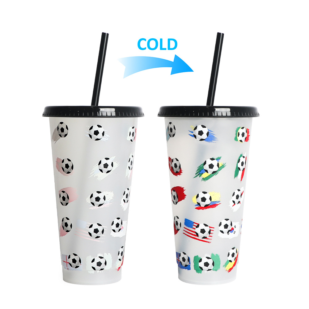 Spot transfronterizo de 710ml taza de plástico de color frío de gran capacidad PP taza de té con leche bebida fría con taza de paja con fábrica de inspección NBCU