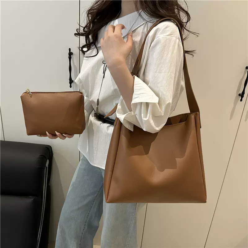 大容量通勤托特包2025夏季新款时尚子母手提单肩腋下百搭水桶包跨