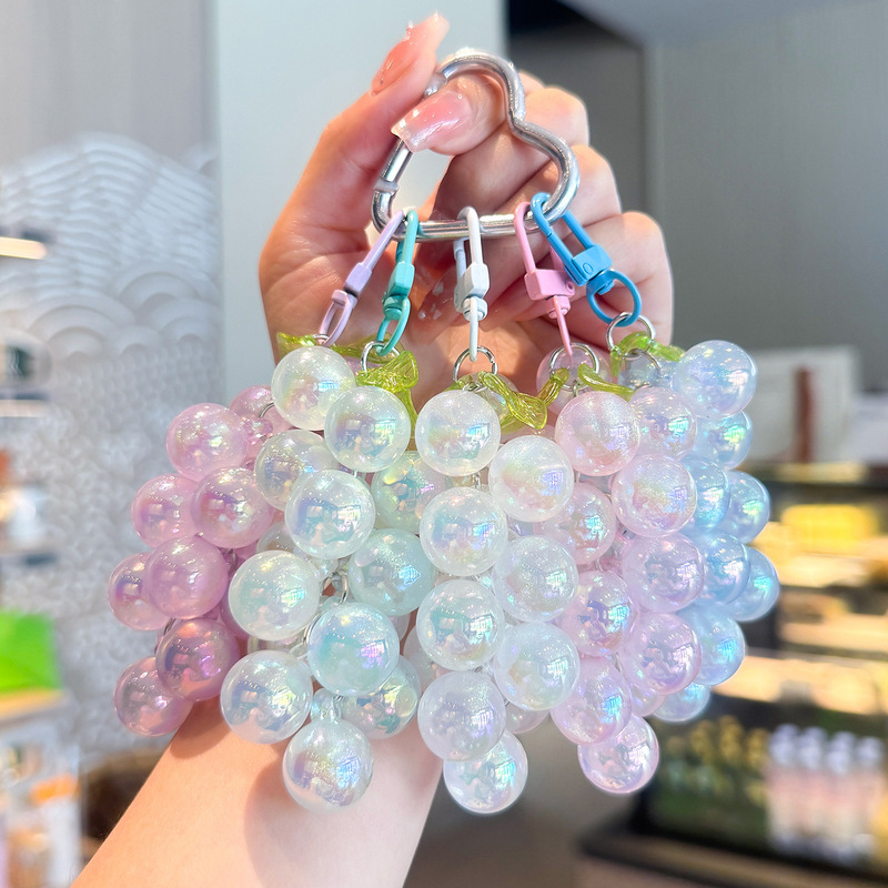 Transparent Luminous Glitter Grape Keychain, Trendy Instagram-Style Glowing Bag Charm, Versatile Girly Pendant