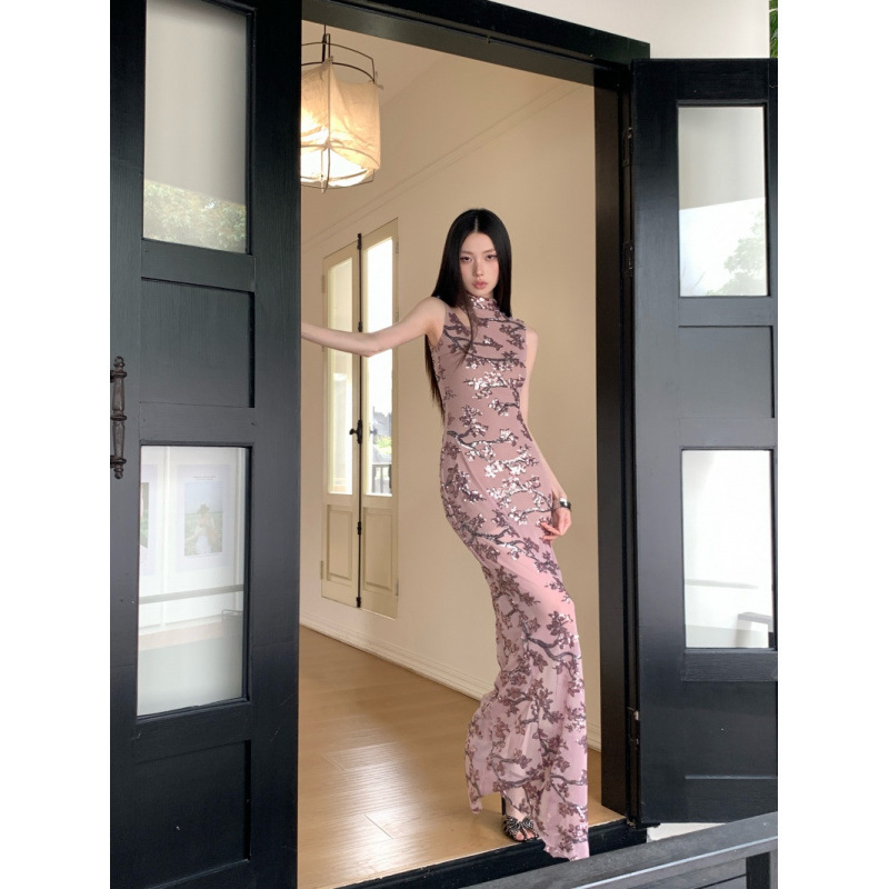 Summer Jacquard Embroidery Light Purple Plum Blossom Sequin Mesh Side Slit New Chinese Style Slim Fit Elegant Cheongsam Long Dress Summer Jacquard Embroidery Light Purple Plum Blossom Sequin Mesh Side Slit New Chinese Style Slim Fit Elegant Cheongsam Long Dress