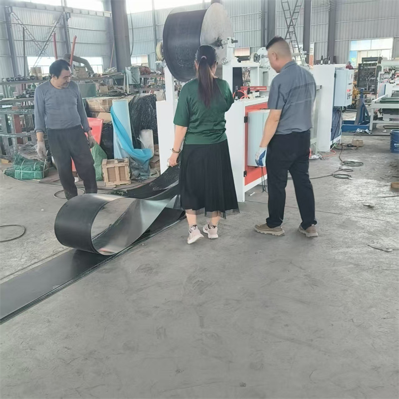 镀锌钢板贴皮革平贴机