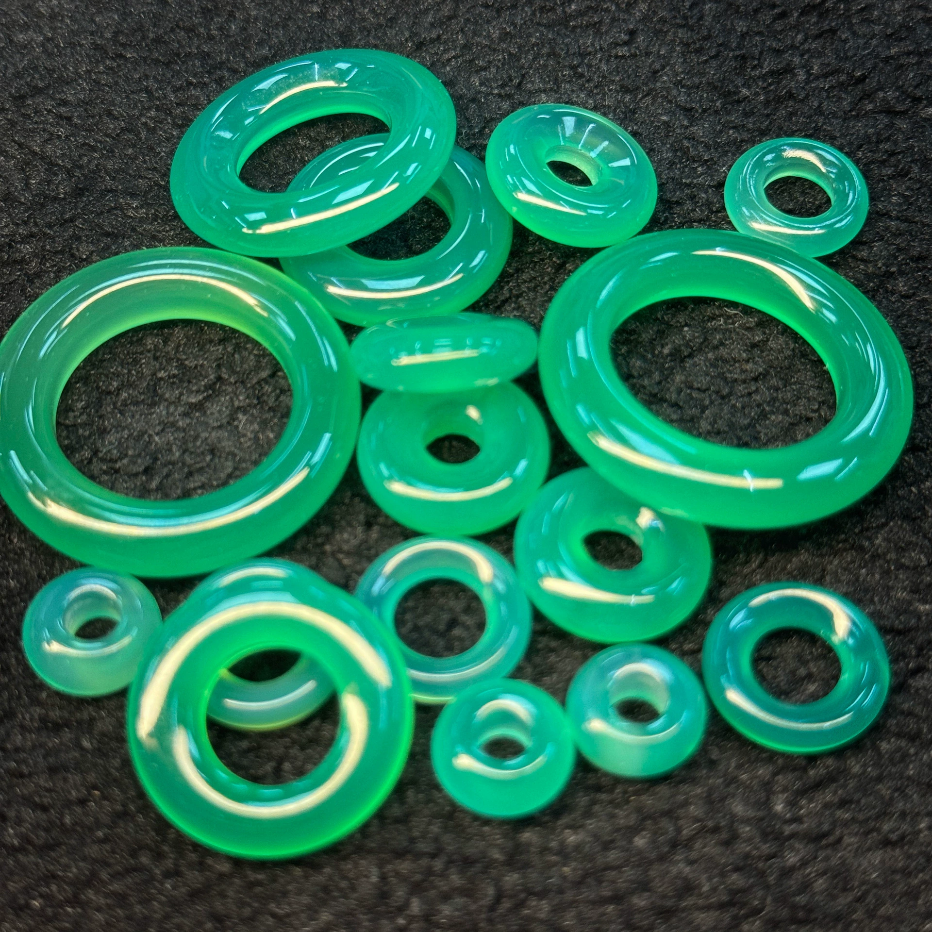 10-30 мм натуральный халцедон кольцо зеленый агат беговое кольцо подвеска пончик DIY подвеска [завод прямых продаж]