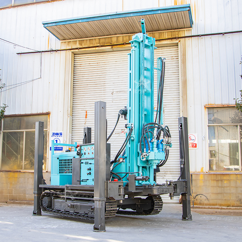 Máquina de perforación de pozos de agua neumática de orugas Máquina de perforación de pozos neumática de pozo profundo de 400 metros Máquina de perforación de pozos de agua montada en vehículos Máquina de perforación neumática