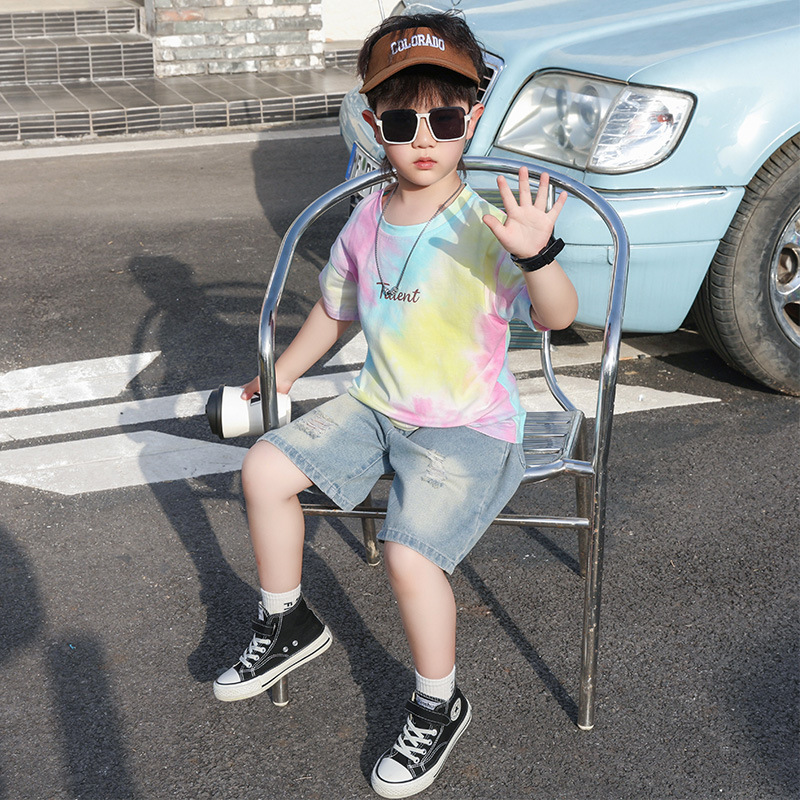 7298 Traje de manga corta para niños 2025 Nuevo estilo Niño Verano impreso Moda Pantalones cortos de mezclilla Verano de dos piezas