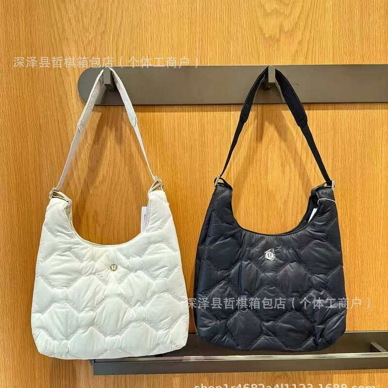Xiaolu's 2026 New Quilted Underarm Bag 5L Women's Quilted Fashion Versatile Shoulder Bag Handbag Crossbody Bag Xiaolu's 2026 New Quilted Underarm Bag 5L Women's Quilted Fashion Versatile Shoulder Bag Handbag Crossbody Bag