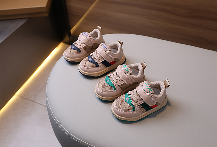 Dekliški modni lahki športni čevlji z mehkim podplatom, letna izdaja 2024, za fante, velikost 1-3_voghion.com