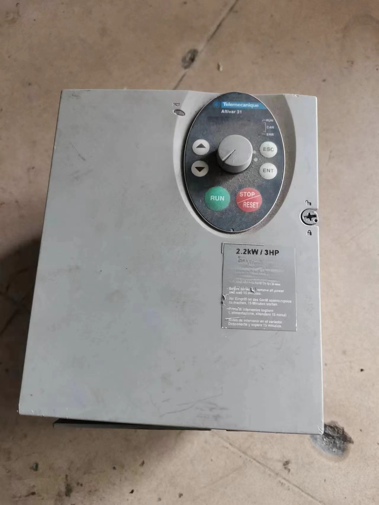 东芝变频器 VFS9S-2015PL-WN(1) 220V-1.5KW 实拍功能完好  维修