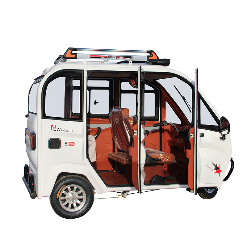 Vehículo eléctrico de tres ruedas, totalmente cerrado, de cinco puertas y cuatro plazas para transporte de pasajeros y carga, adecuado para recoger y dejar ir a los niños, triciclo eléctrico, vehículo a batería.