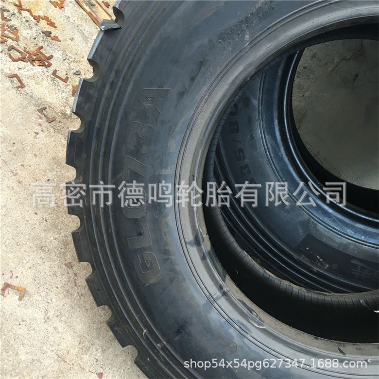 Las ventas de la fábrica del triángulo neumático 305/80R20 calidad tres garantías