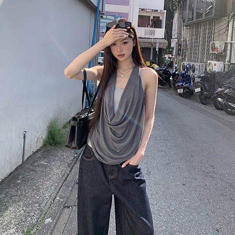2026 Trendy Girl Style Halter Neck Camisole for Women, New Summer Outerwear, Chic Korean Style Gray Faux Two-Piece Sleeveless Top 2026 Trendy Girl Style Halter Neck Camisole for Women, New Summer Outerwear, Chic Korean Style Gray Faux Two-Piece Sleeveless Top