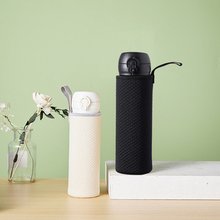 Wholesale new 550ml Thermos cup cover creative embossed cup cover portable thick diving material Cup protective cover