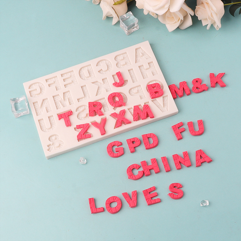 Molde de silicona de chocolate letra mayúscula ritmo seco molde de pastel de fondant molde de cerámica suave de arcilla ultra-ligera en stock