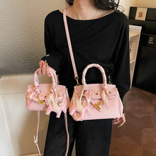 ��ʽ�͹ŕr�������2026�¿�����K���P������e�ٴ�μ�б���Ů