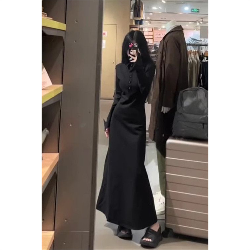 纯欲法式气质黑色长袖衬衫连衣裙2025新款高级收腰修身显瘦长裙